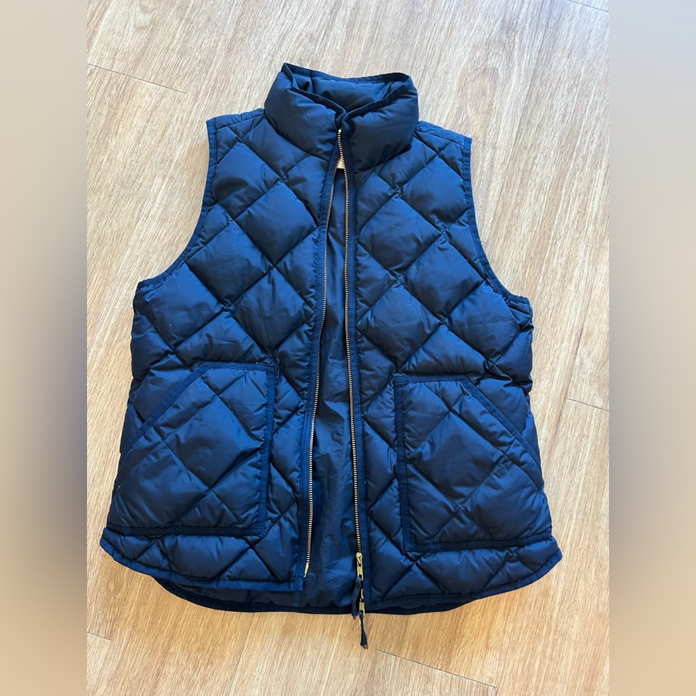 J.Crew Women’s Quilted Vest - M / Navy